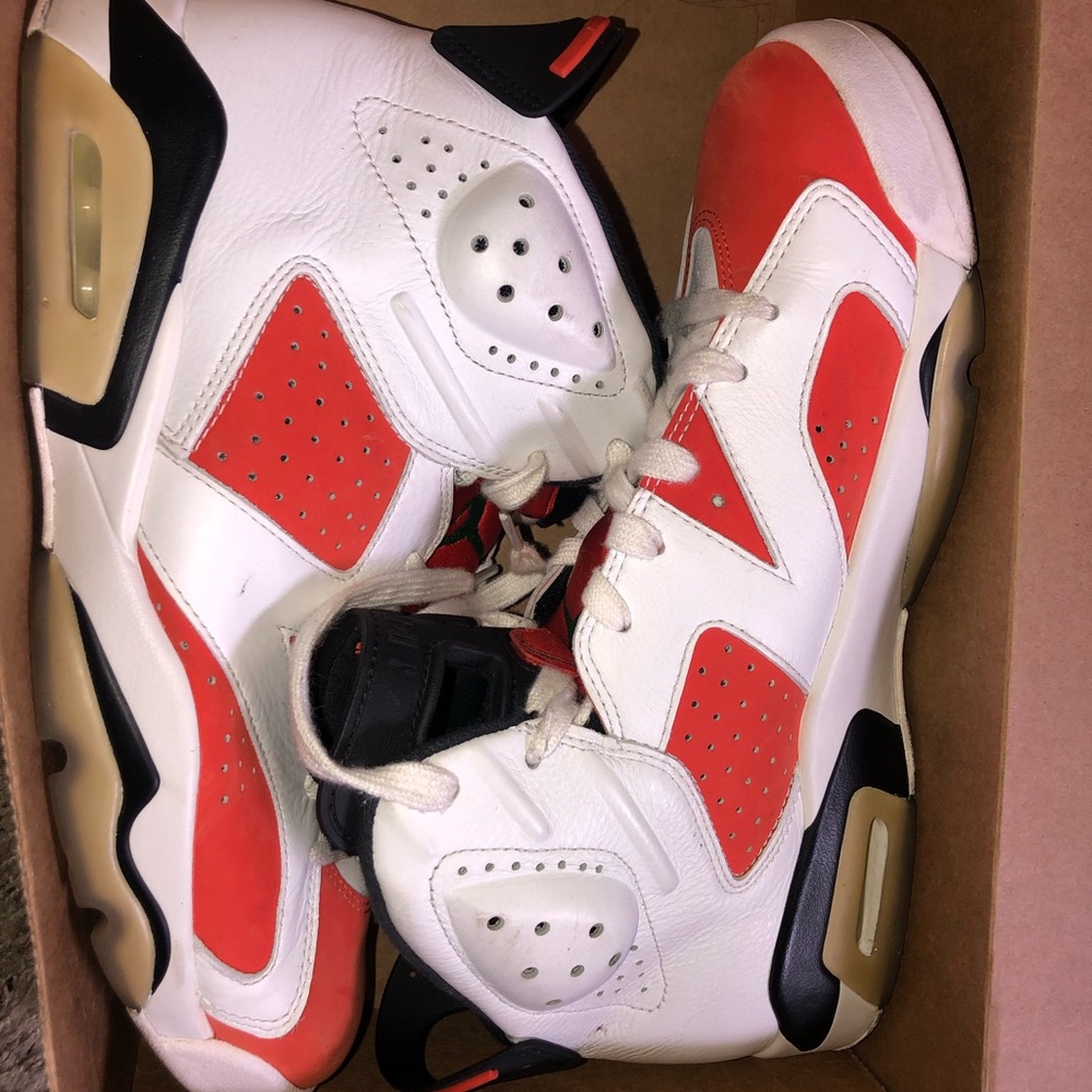Jordan retro 6 gatorade “like Mike white”